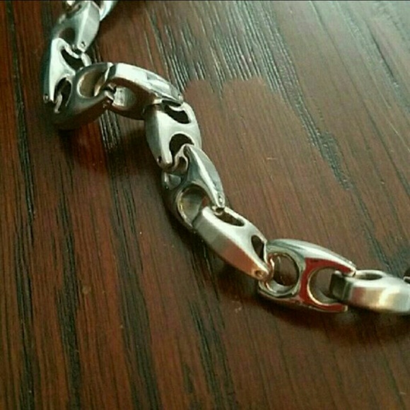 ☆Chain Link Necklace☆ - Picture 2 of 4
